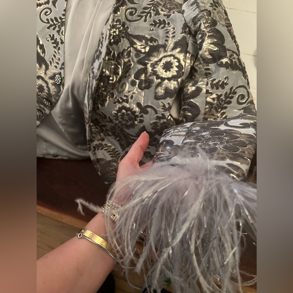 Alice McCall jacquard gray/silver blazer jacket w/ ostrich feather sleeve - US 6 - Picture 7 of 12